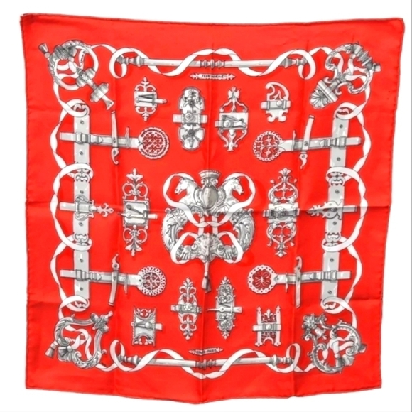Hermes Accessories - Hermès Ferronnerie Petit Carre 45 Scarf in Red and Gray